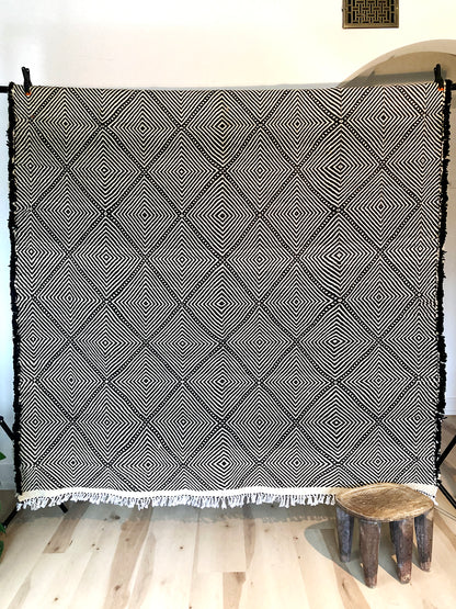 Zanafi Berber Kilim Rug (6' x 10')