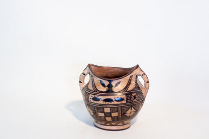 Berber vase with handles