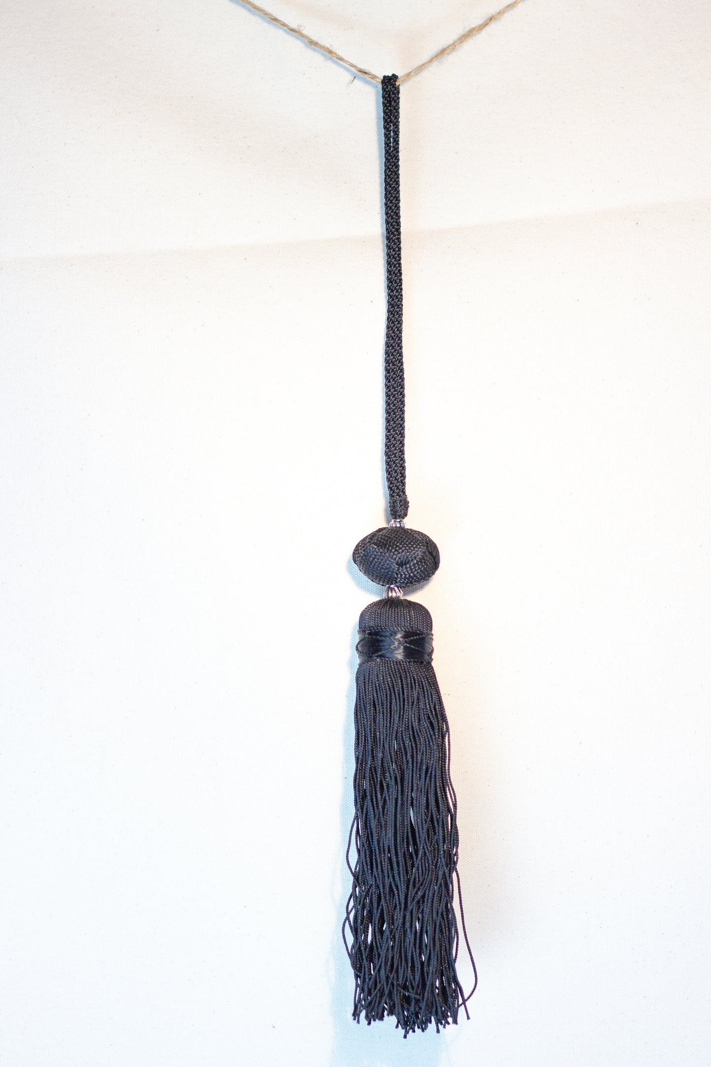 Small Tassel in Black